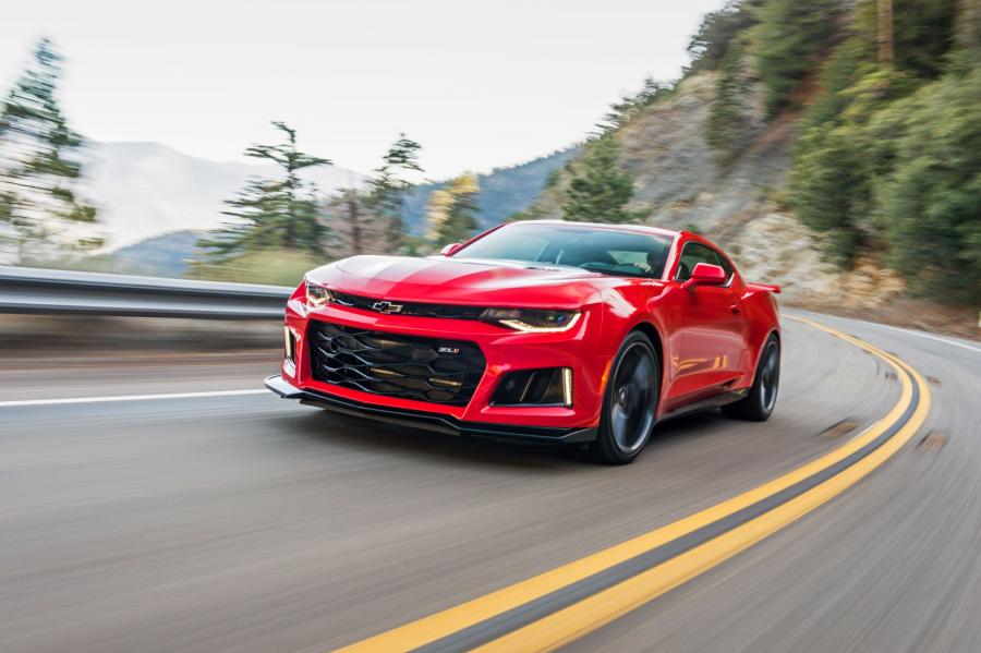  Chevrolet Camaro ZL1 2016 года  (фото 1 из 38)
